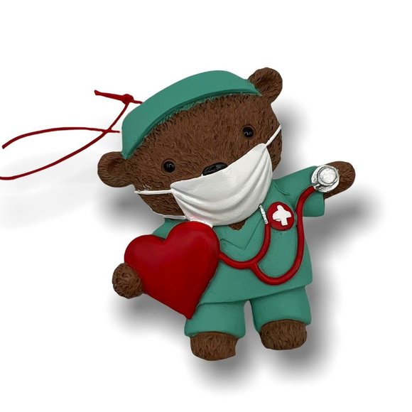 2021 Nurse Doctor Bear In Scrubs Pandemic Relief Xmas Ornament NEW - Picture 1 of 3